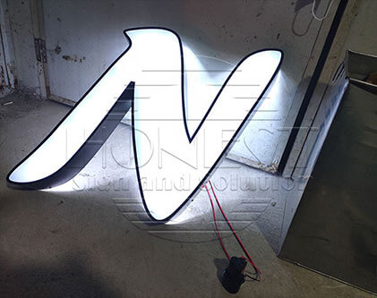 Front/back lit channel letters 6